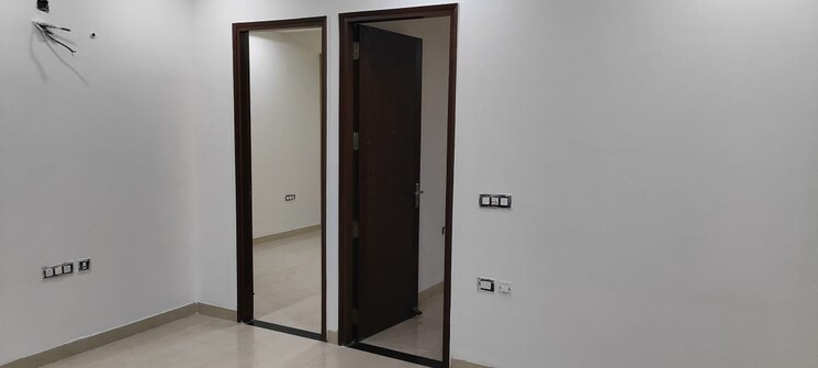 Room, shiva-motia-huys 3 Bedroom 1098 Sq.Ft. Apartment In Pir Machalla Zirakpur 9677015