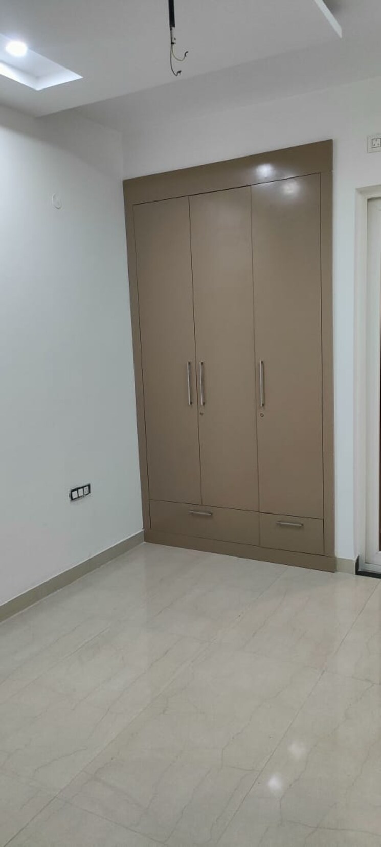 Room, shiva-motia-huys 3 Bedroom 1098 Sq.Ft. Apartment In Pir Machalla Zirakpur 9677015