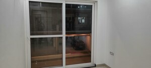 Room in 3 BHK Apartment at Shiva Motia Huys, Pir Machalla – for Sale