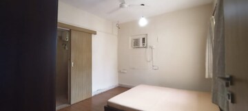 2 BHK Apartment For Rent in Dandelion Apartment, Bandra West