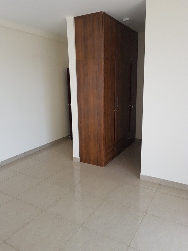 Room, prestige-sunnyside-oak 3 Bedroom 2124 Sq.Ft. Apartment In Bhoganhalli Bangalore 9677068