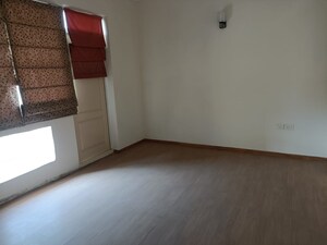 1 RK Builder Floor For Rent in Mittal Cosmos Executive Apartment, Sector 2