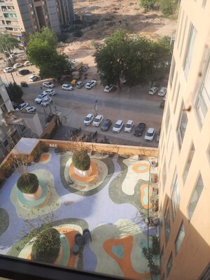  Office Space – Exterior View View at Gota - for Rent