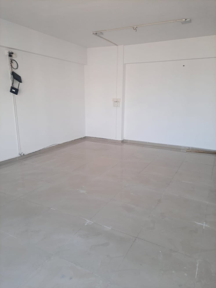 Room, gota Commercial Office Space 949 Sq.Ft. In Gota Ahmedabad 9677081