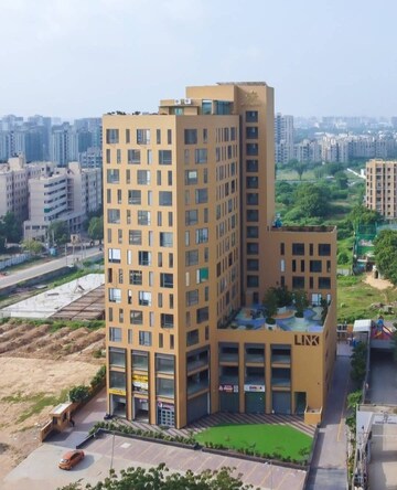  Office Space – Exterior View View at Gota - for Rent