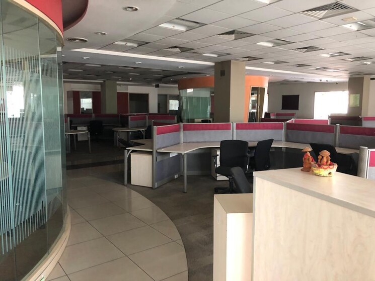 Team Area, sector 63 Commercial Office Space in IT/SEZ 46000 Sq.Ft. In Sector 63 Noida 9677088