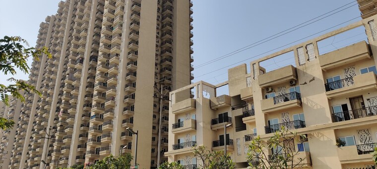 Exterior View, gaur-yamuna-city-16th-park-view 2 Bedroom 1270 Sq.Ft. Apartment In Gaur Yamuna City Greater Noida 9677105