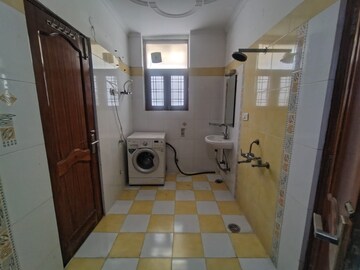 3 BHK Builder Floor For Rent in Sector 22