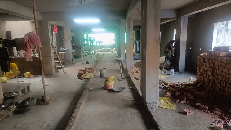  Parking, barabazar market Commercial Office Space 500 Sq.Ft. In Barabazar Market Kolkata 9677168