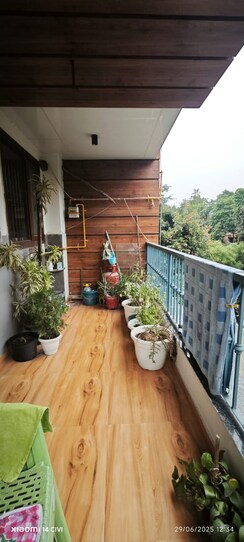 6 BHK + Pooja Room Independent House For Sale in Pratap Vihar GDA Flats