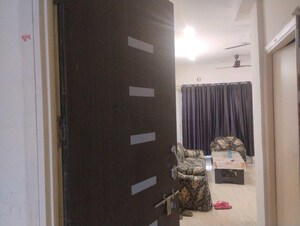 Furnished Amenities in 3 BHK Apartment at Gaur Yamuna City 16th Park View, Gaur Yamuna City – for Sale