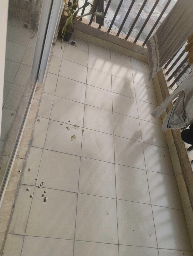 Balcony, gaur-yamuna-city-16th-park-view 3 Bedroom 1375 Sq.Ft. Apartment In Gaur Yamuna City Greater Noida 9677265