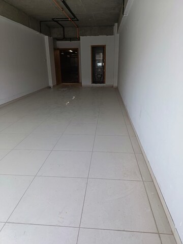 Room in  Office Space at Gota – for Rent