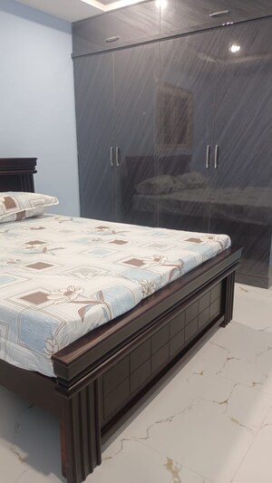Bedroom in 2 BHK Apartment at solitaire ragavendra, Kondapur – for Rent