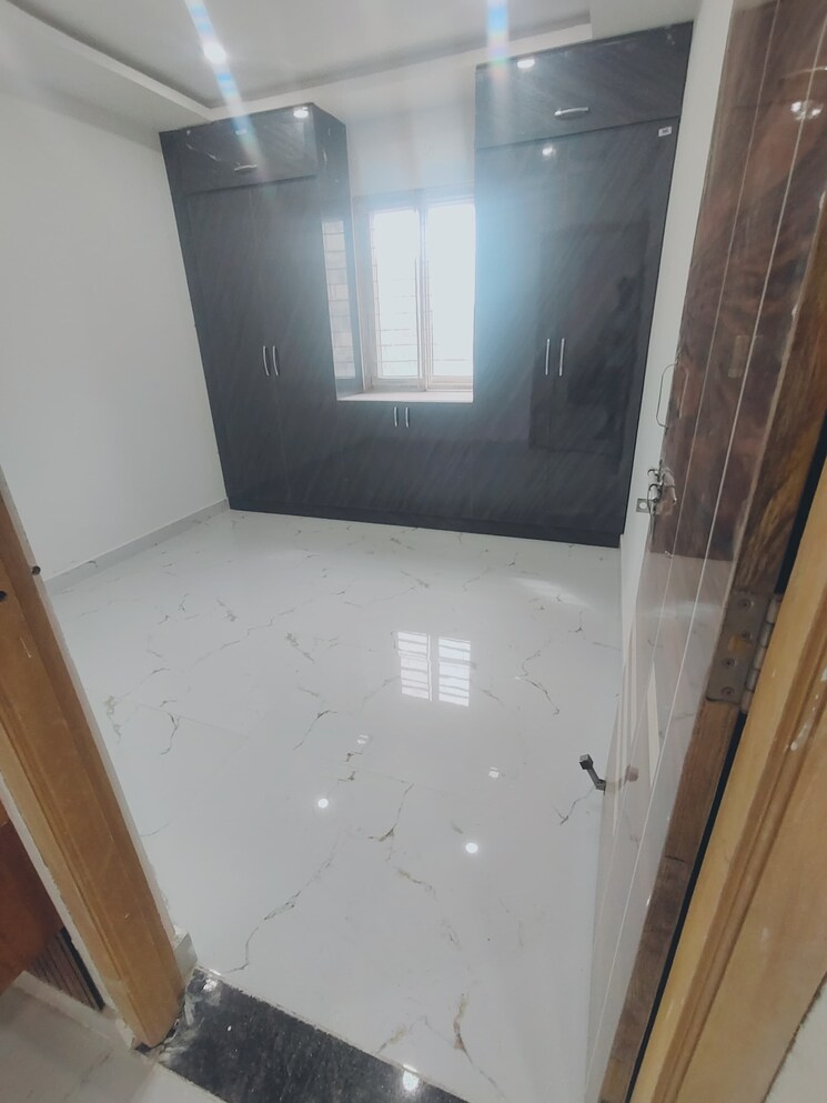 Room, solitaire-ragavendra 2 Bedroom 1280 Sq.Ft. Apartment In Kondapur Hyderabad 9677349