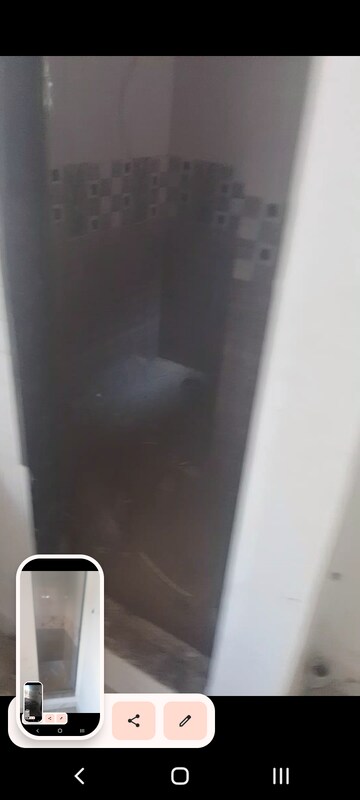 Furnished Amenities in 1 BHK Apartment at Lake View Bandra, Bandra West – for Rent