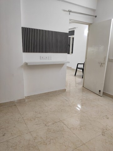 Master Bedroom in 3 BHK Apartment at Vashisht Heights, Sector 87 – for Rent