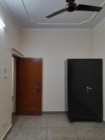 3.5 BHK + Servant Room 112 Sq.Mt. Independent House in RWA Apartments Sector 50