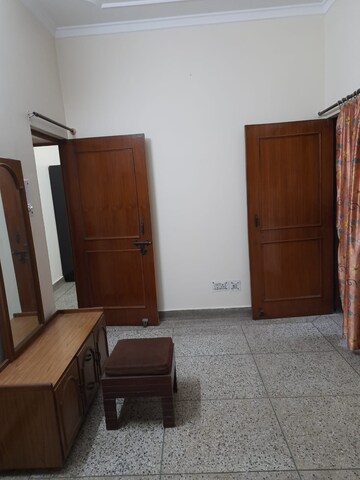 Living Room in 3.5 BHK Independent House at RWA Apartments Sector 50, Sector 50 – for Rent