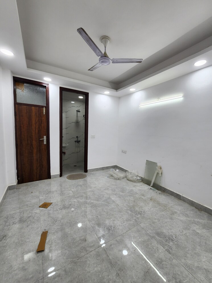 Room, chattarpur 2 Bedroom 650 Sq.Ft. Builder Floor In Chattarpur Delhi 9677661