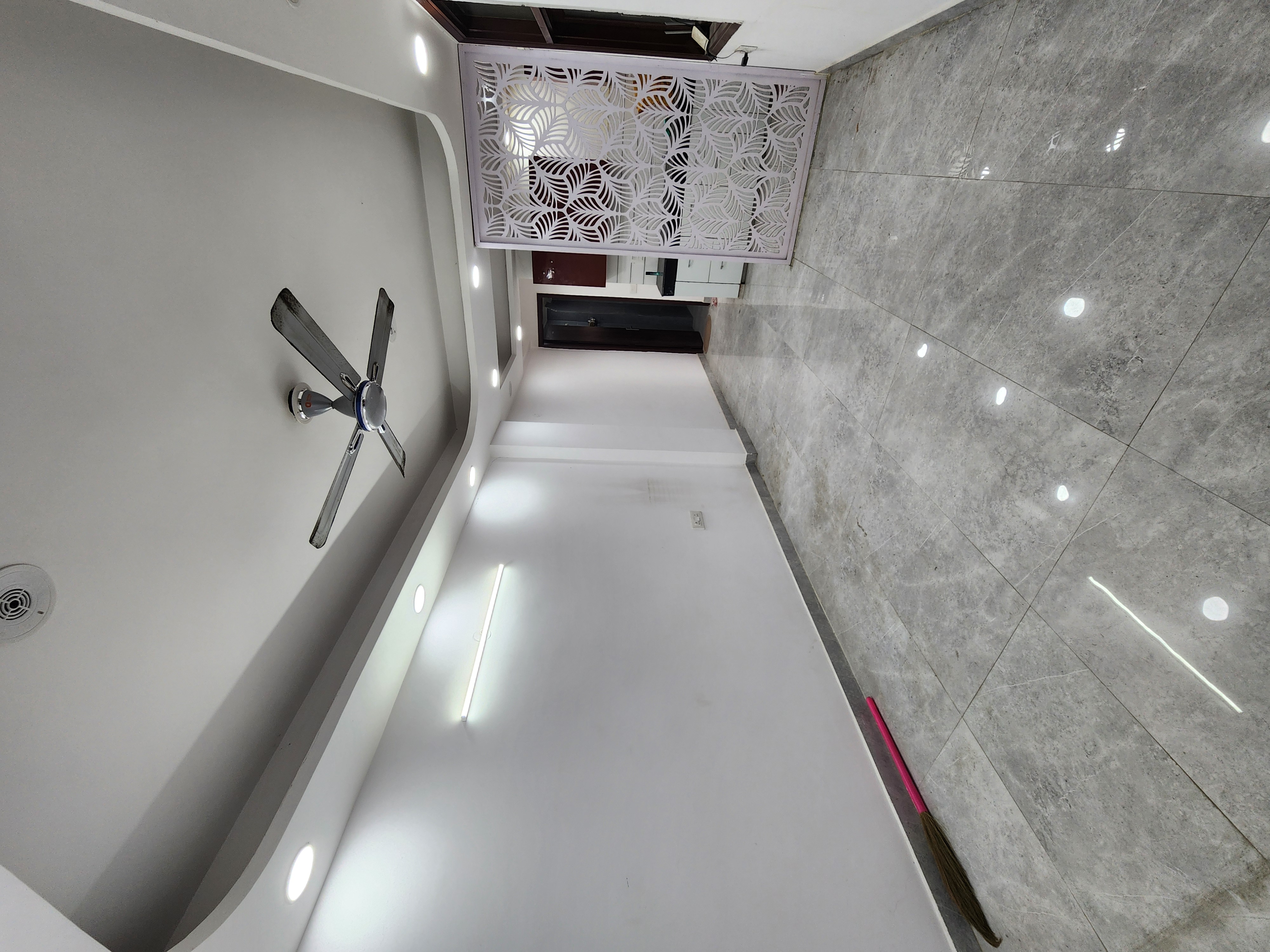 2 BHK Builder Floor For Rent in Chattarpur