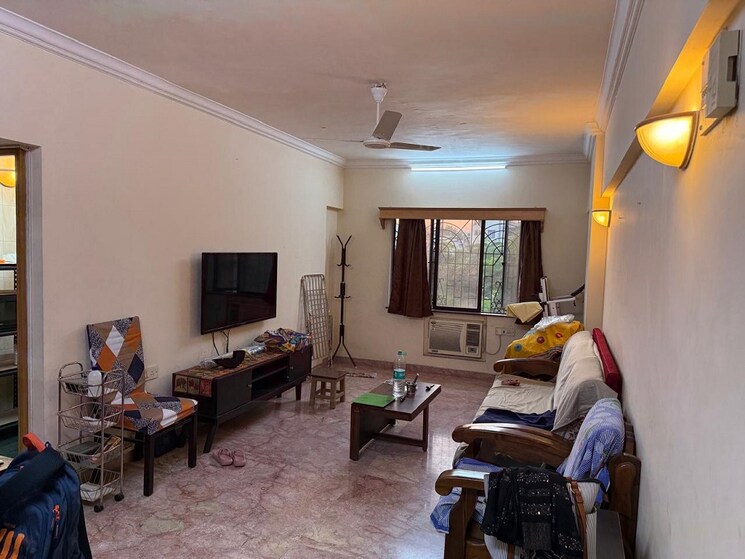 Gym, bandra west 1 Bedroom 650 Sq.Ft. Apartment In Bandra West Mumbai 9677613