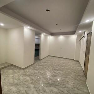 2 BHK Builder Floor For Rent in Chattarpur