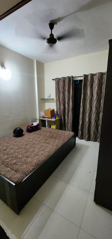 Bedroom in 2 BHK Apartment at Sukhwani Campus, Pimpri – for Rent
