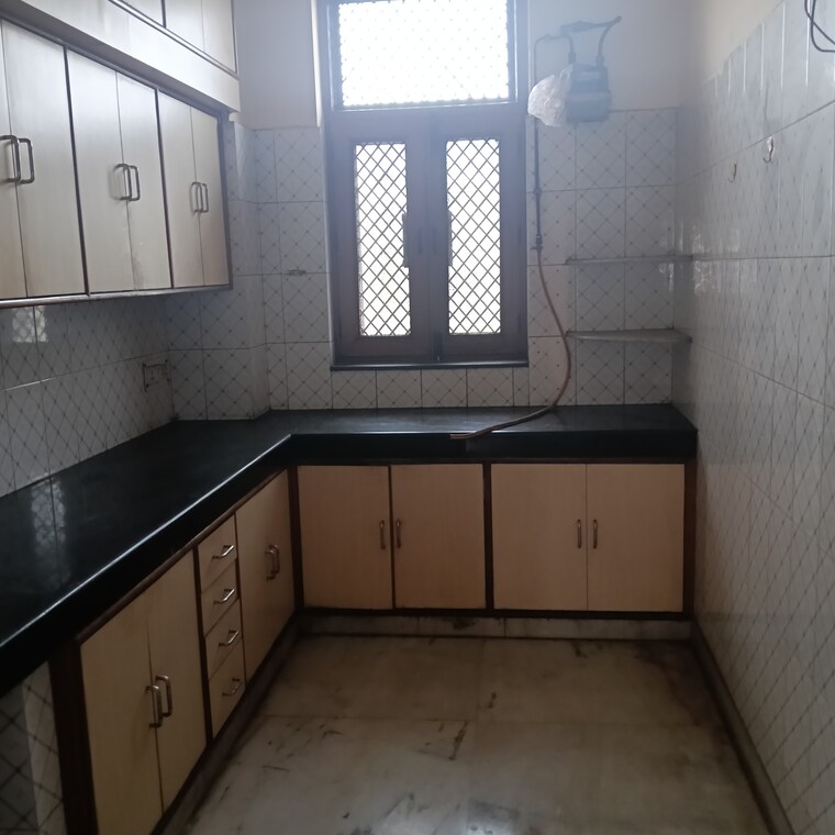 Kitchen, sai-kutir-sector-49 1 Bedroom 112 Sq.Mt. Builder Floor In Sector 49 Noida 9677782