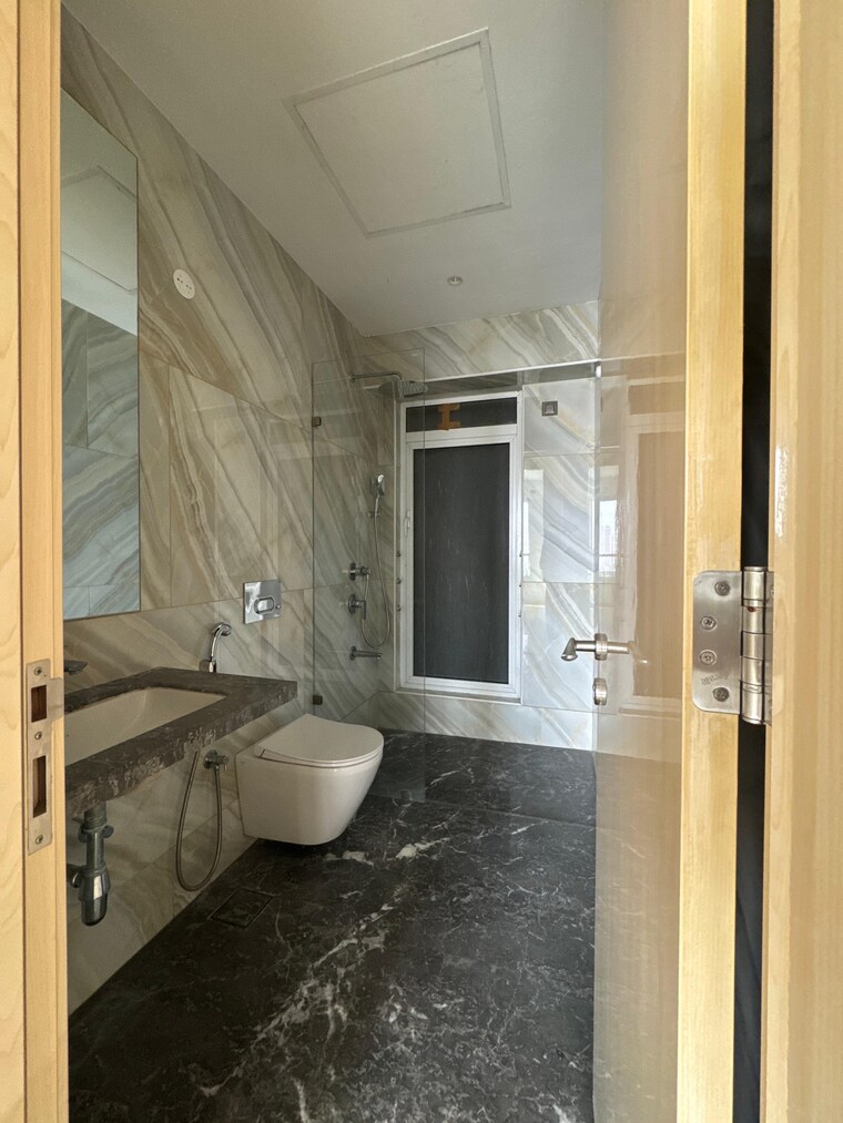 Bathroom, marathon-monte-south 3.5 Bedroom 1450 Sq.Ft. Apartment In Byculla West Mumbai 9677671