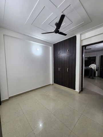 1 BHK Builder Floor For Rent in Chattarpur