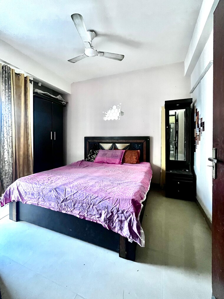Bedroom, surya-dev-apartment 1 Bedroom 1260 Sq.Ft. Independent House In Sector 11 Dwarka Delhi 9678059