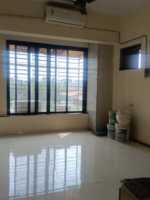 Room in 2 BHK Apartment at Kopar Khairane – for Rent