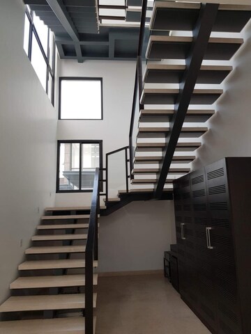 Staircase in 4 BHK Independent House at Prestige Golfshire, Nandi Hills – for Rent