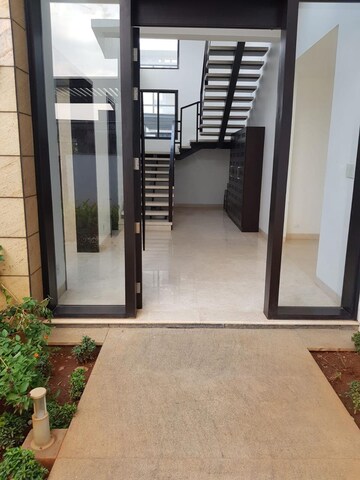 Building Lobby in 4 BHK Independent House at Prestige Golfshire, Nandi Hills – for Rent