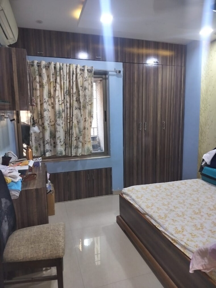 Living Room, dosti-vihar 2 Bedroom 707 Sq.Ft. Apartment In Samata Nagar Thane 9678018