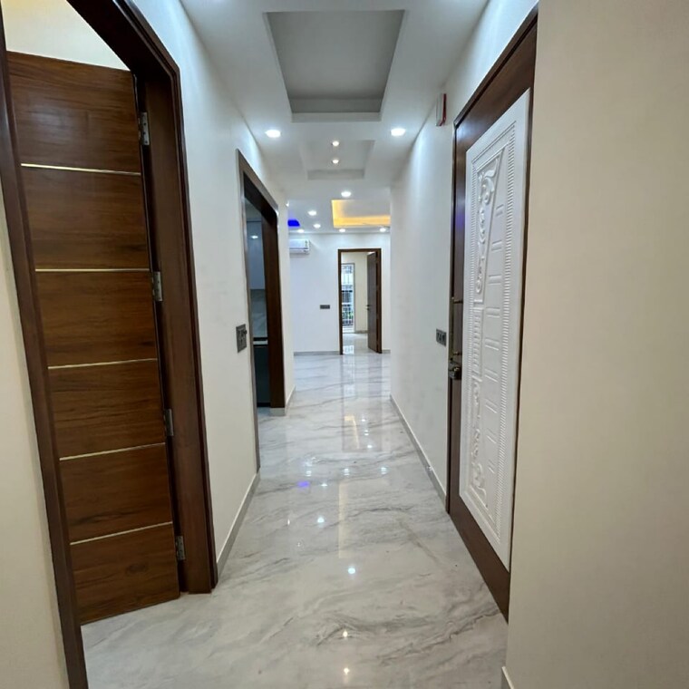 undefined, lajpat nagar 2 Bedroom 900 Sq.Ft. Independent House In Lajpat Nagar Delhi 9678020