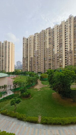 3.5 BHK Apartment – Exterior View View at Paramount Floraville, Sector 137 - for Sale