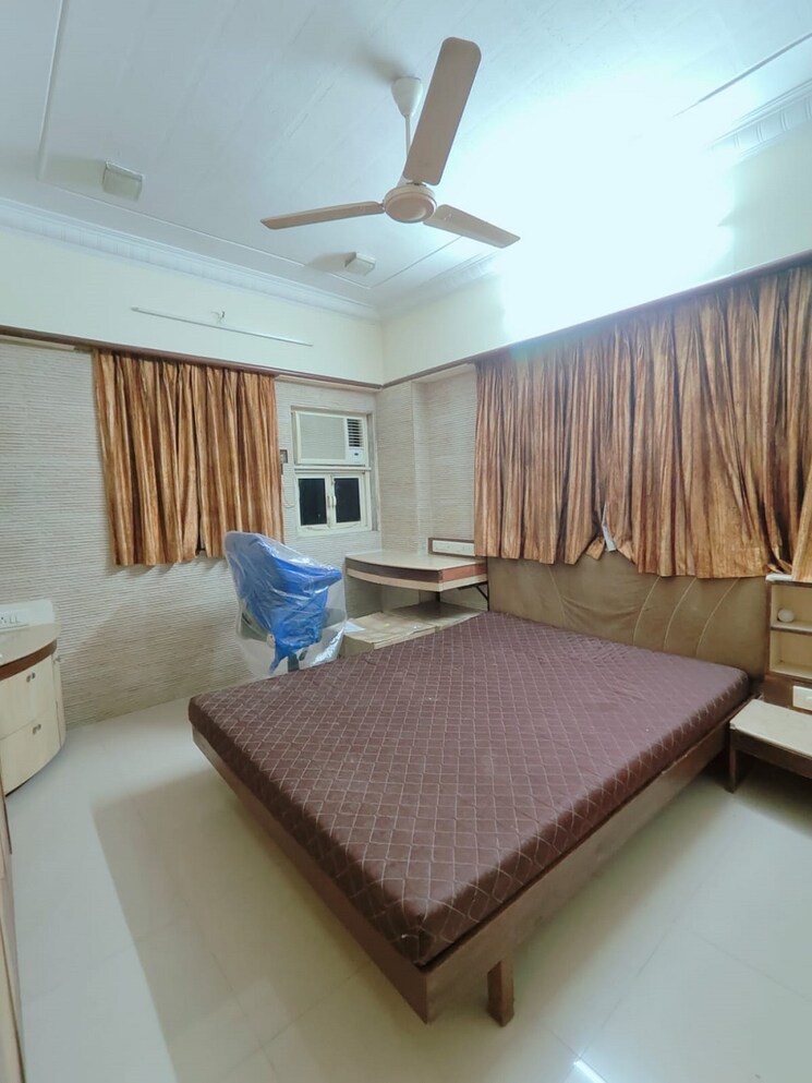 Bedroom, khar west 2 Bedroom 850 Sq.Ft. Apartment In Khar West Mumbai 9678053