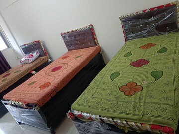 Room in  Pg at Goregaon West – for Rent