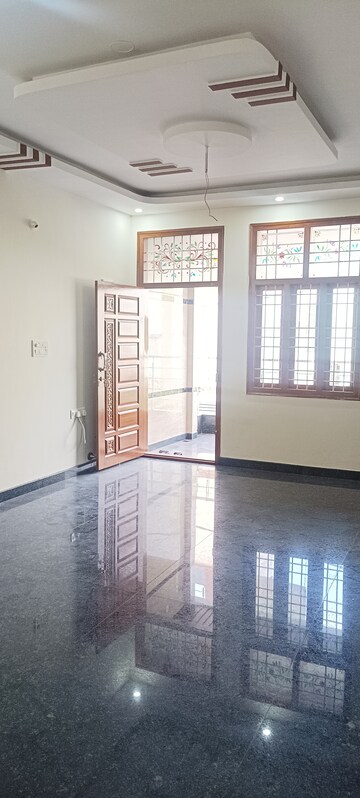 Room in 2 BHK Independent House at Thathaguni – for Sale