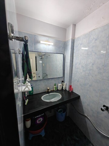 Team Area in 2 BHK Apartment at Palash Towers, Andheri West – for Rent