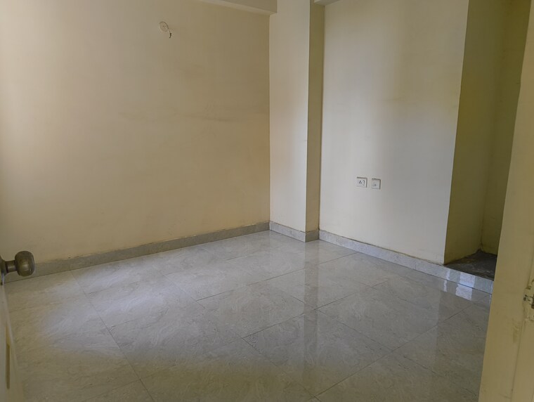 Room, gulmohur-garden 3 Bedroom 1215 Sq.Ft. Apartment In Raj Nagar Extension Ghaziabad 9678201