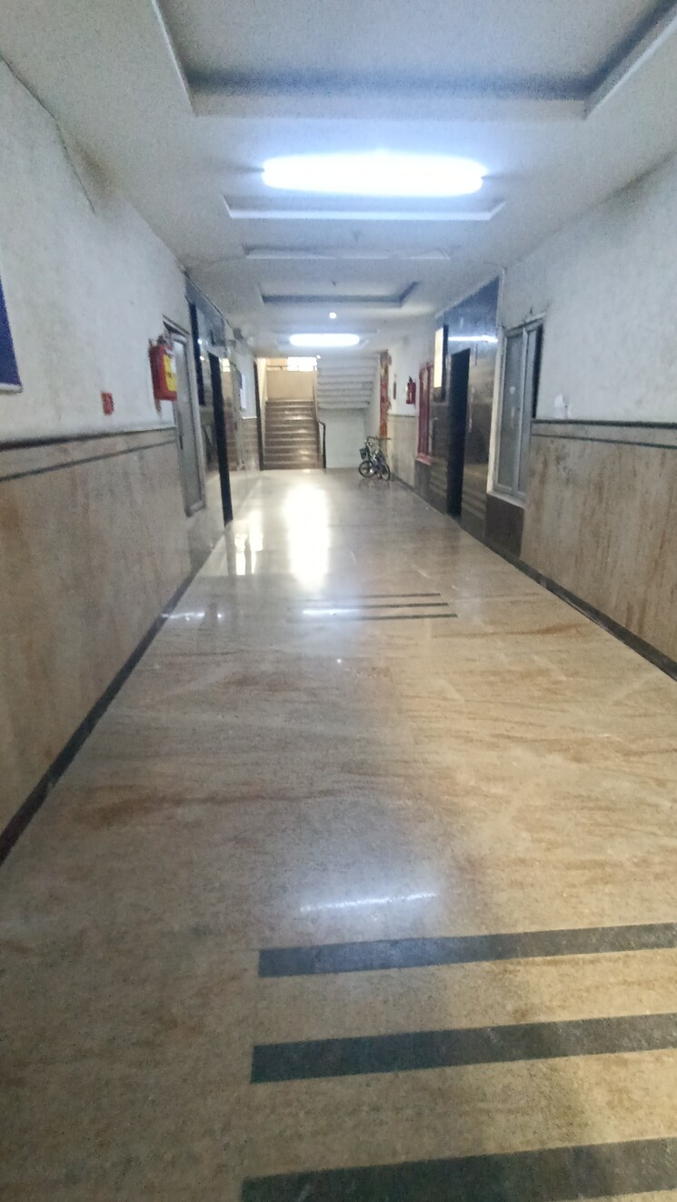 Room, sunshine-helios 3 Bedroom 2050 Sq.Ft. Apartment In Sector 78 Noida 9678390