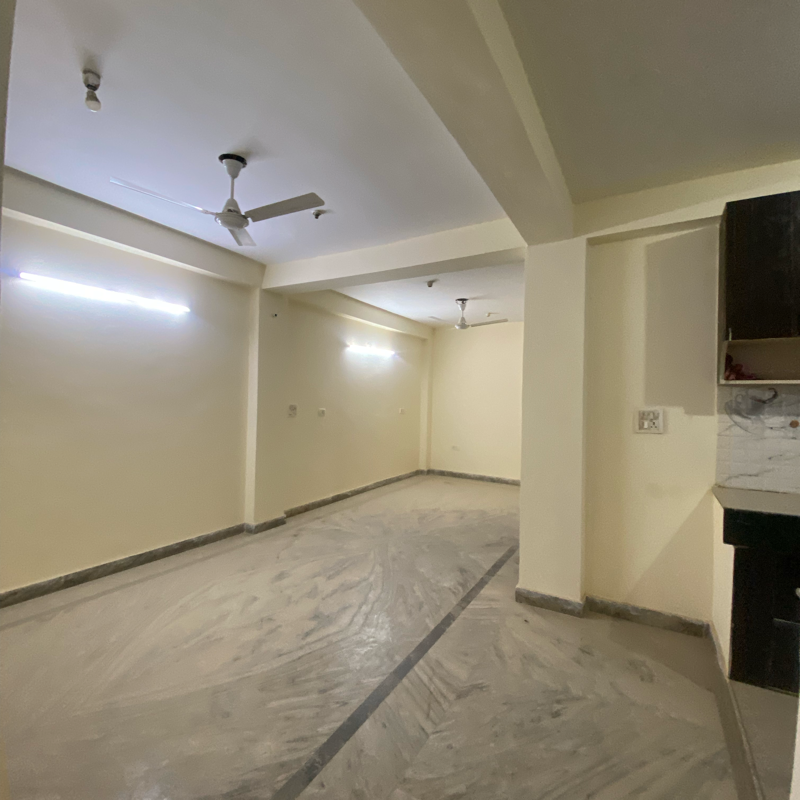 2 BHK + Servant Room Builder Floor For Rent in Chattarpur