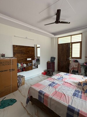 Bedroom in 1 RK Builder Floor at DLF City Phase III, Sector 24 – for Rent