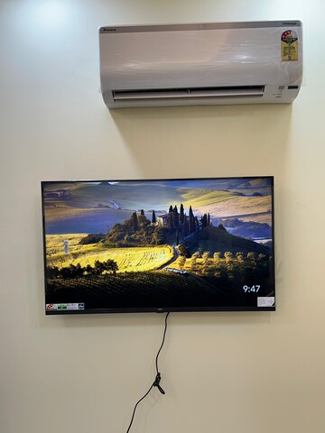 1 BHK Independent House For Rent in Sector 21