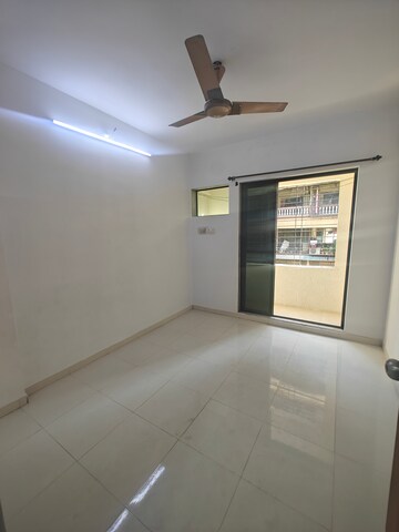 Room in 2 BHK Apartment at Seawoods Sector 50 – for Sale