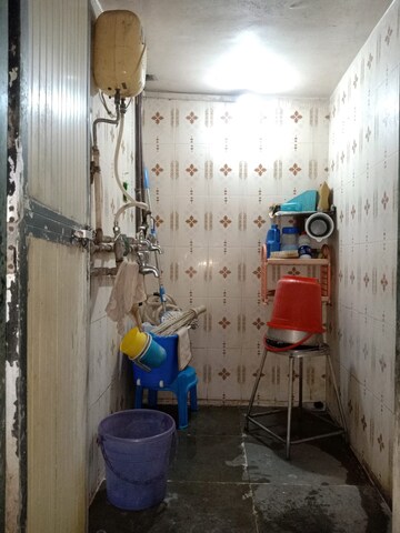 Bathroom in 1 BHK Apartment at Thane West – for Sale