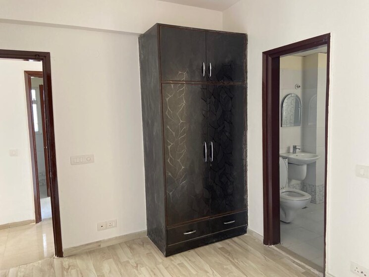 Room, chd-avenue-71 3 Bedroom 1820 Sq.Ft. Apartment In Sector 71 Gurgaon 9678787